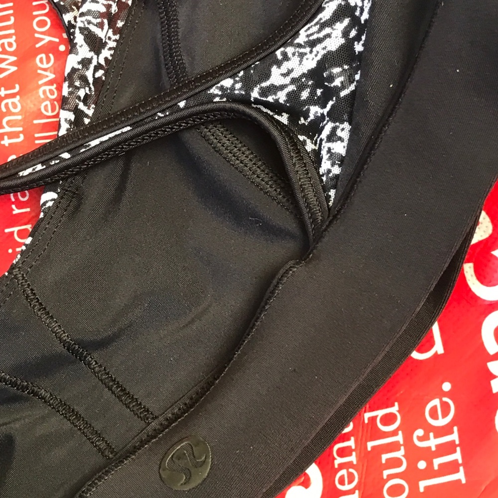 Lululemon - Picture 4 of 4