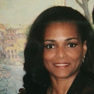 Meet your Posher, Carmen