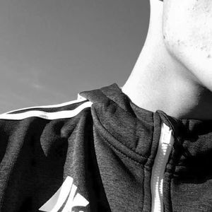 Meet your Posher, Nae