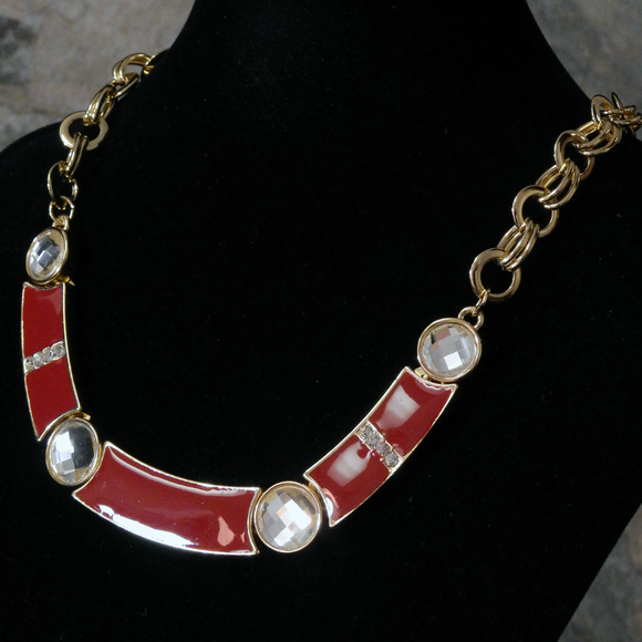 NWOT Gold red and crystal statement neck LTDN35nc - Picture 7 of 7