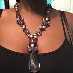 BEADED NECKLACE