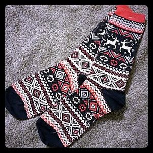 Warming fair isle crew socks