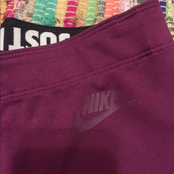 Nike leggings - Picture 2 of 4