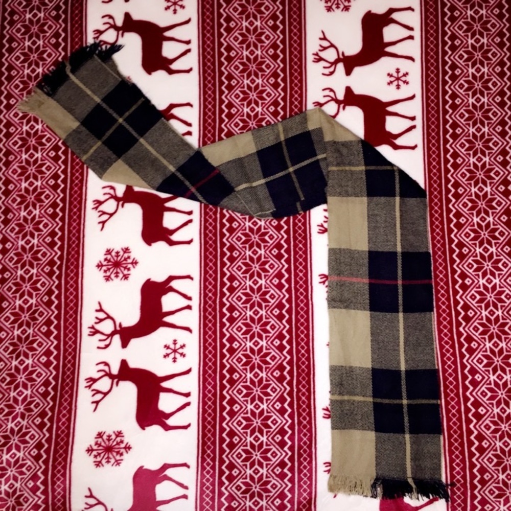 Women's Cashmillion scarf