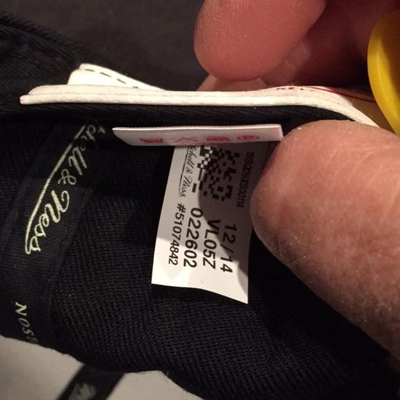 Mitchell&Ness Lakers Man’s Hat, Size 12/14 - Picture 5 of 8