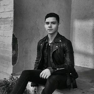 Meet your Posher, Michel