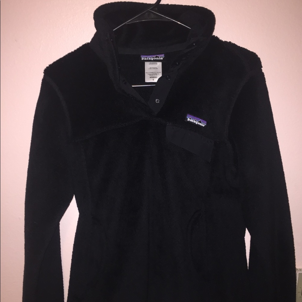 Black furry Patagonia pullover