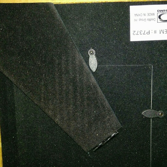 PICTURE FRAME - Picture 2 of 3