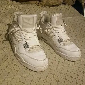 Jordan Retro 4