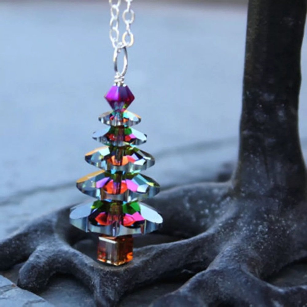 🎄🎁. X-MAS Necklace❣️Stunning prism crystals🌈