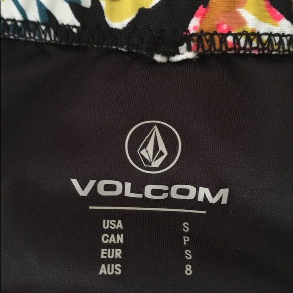Volcom Bathing Suit. NWOT. - Picture 3 of 3