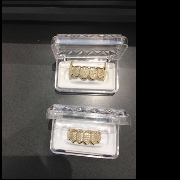 Grills for men and women - Picture 4 of 4