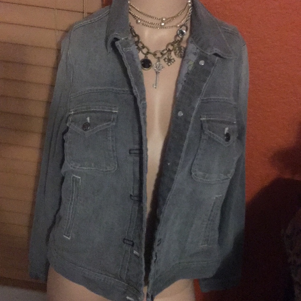 Motto Denim jacket distressed style &color