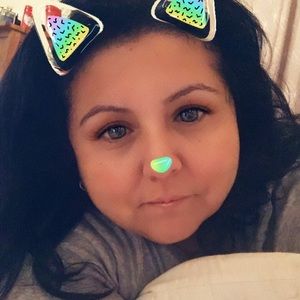 Meet your Posher, Carmen