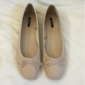 Forever 21 Nude Classic Ballet Flats