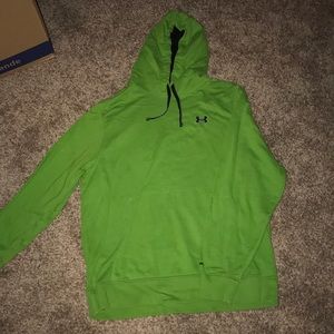Men’s UnderArmour hoodie