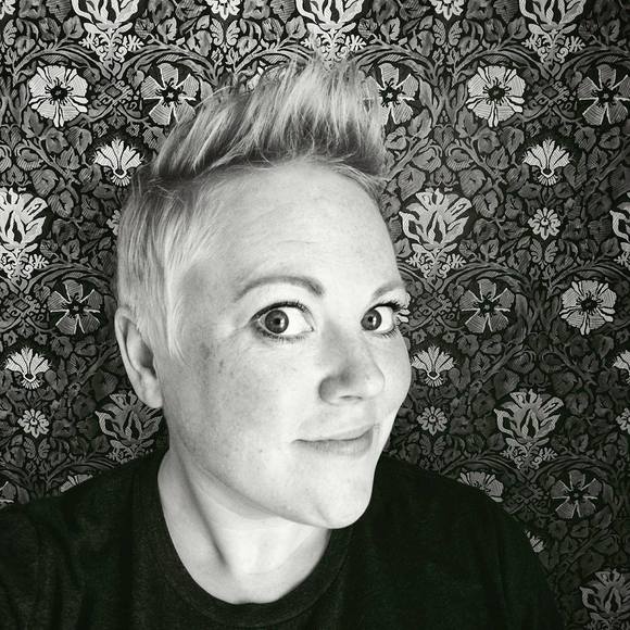 Meet your Posher, Megan - Picture 1 of 1