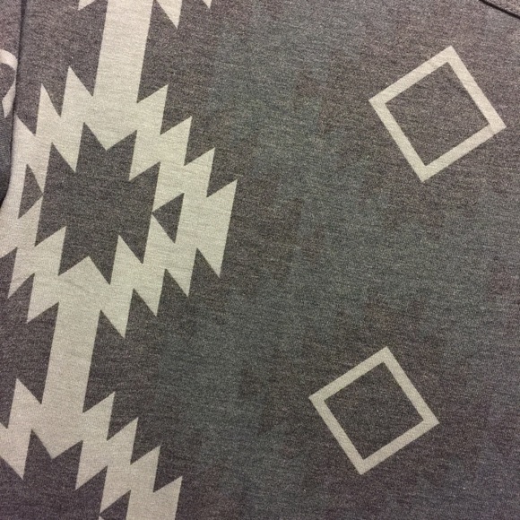 Lularoe Irma size small BNWOT - Picture 2 of 3