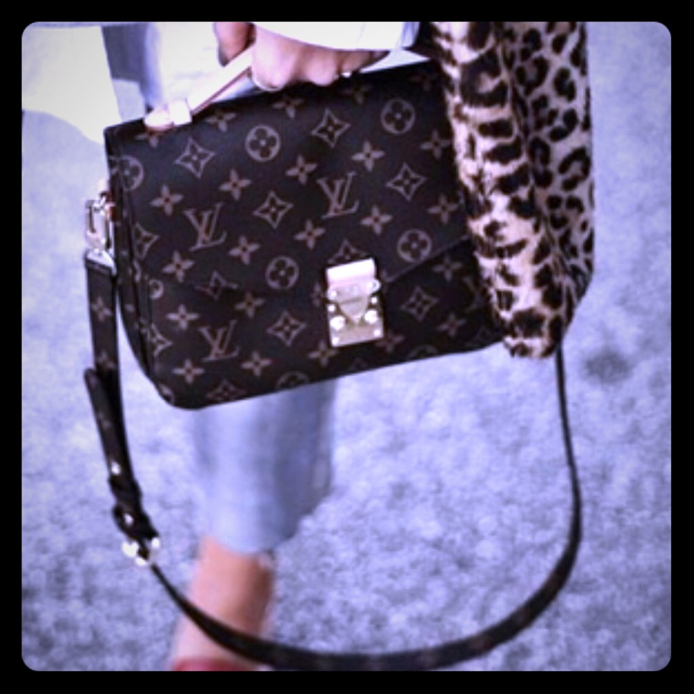 👜 Gorgeous Metis Style Crossbody Bag