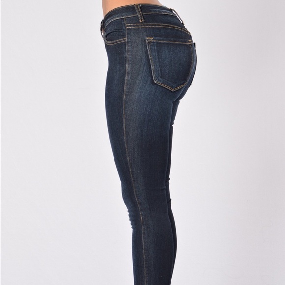 Classic Mid Rise Skinny Jeans - Dark Blue - Picture 8 of 8