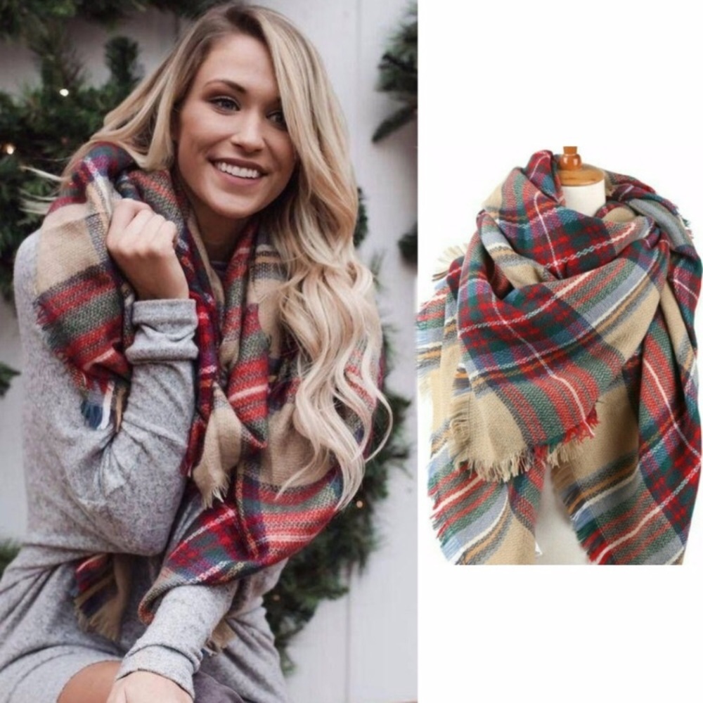 Plaid soft Blanket Scarf 60" x 55" - Picture 3 of 4