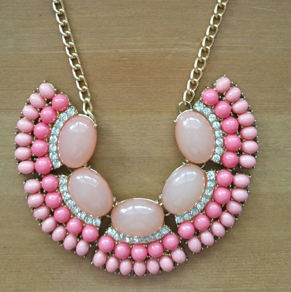 Jewelry - Statement Necklace