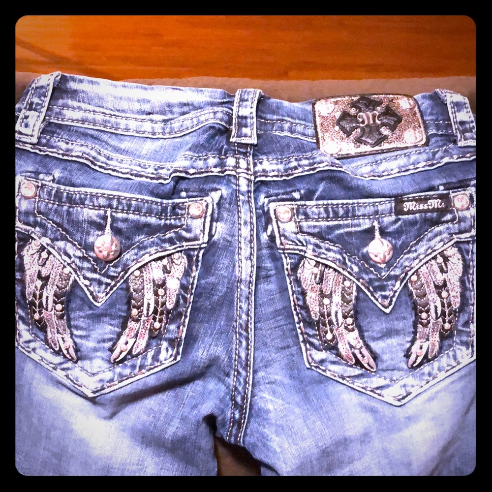 Miss Me size 26 barely worn beautiful wing bling