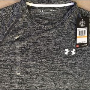 New Men's UA Gray Fitted Short Sleeve T-Shirt