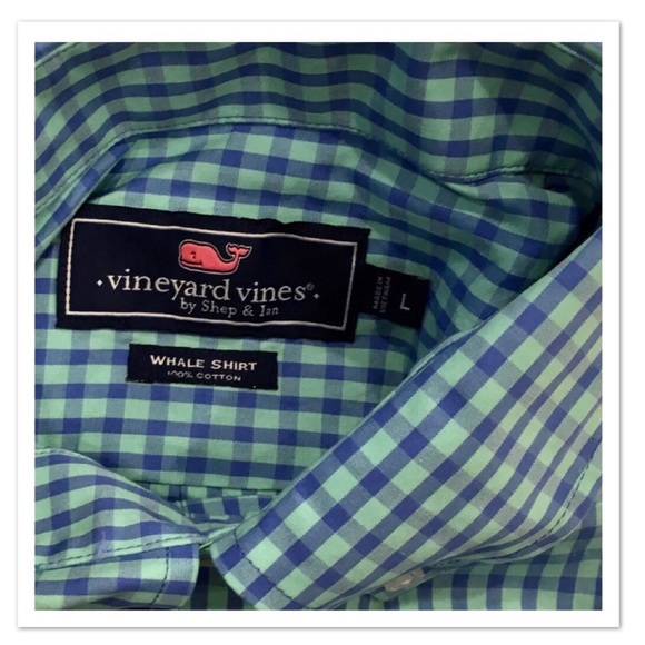 Men’s Vineyard Vines Button Down Whale Shirt - Picture 2 of 4