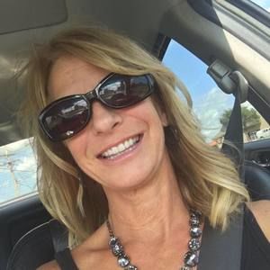 Meet your Posher, Linda