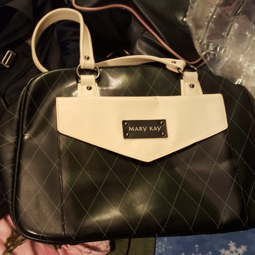 Mary Kay consultant bag