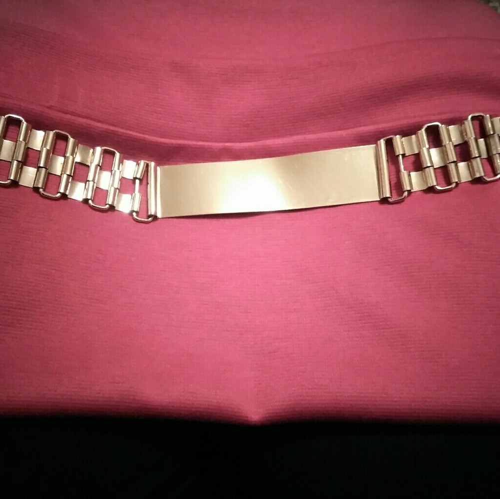 Red Belted Pencil Skirt - Picture 2 of 2
