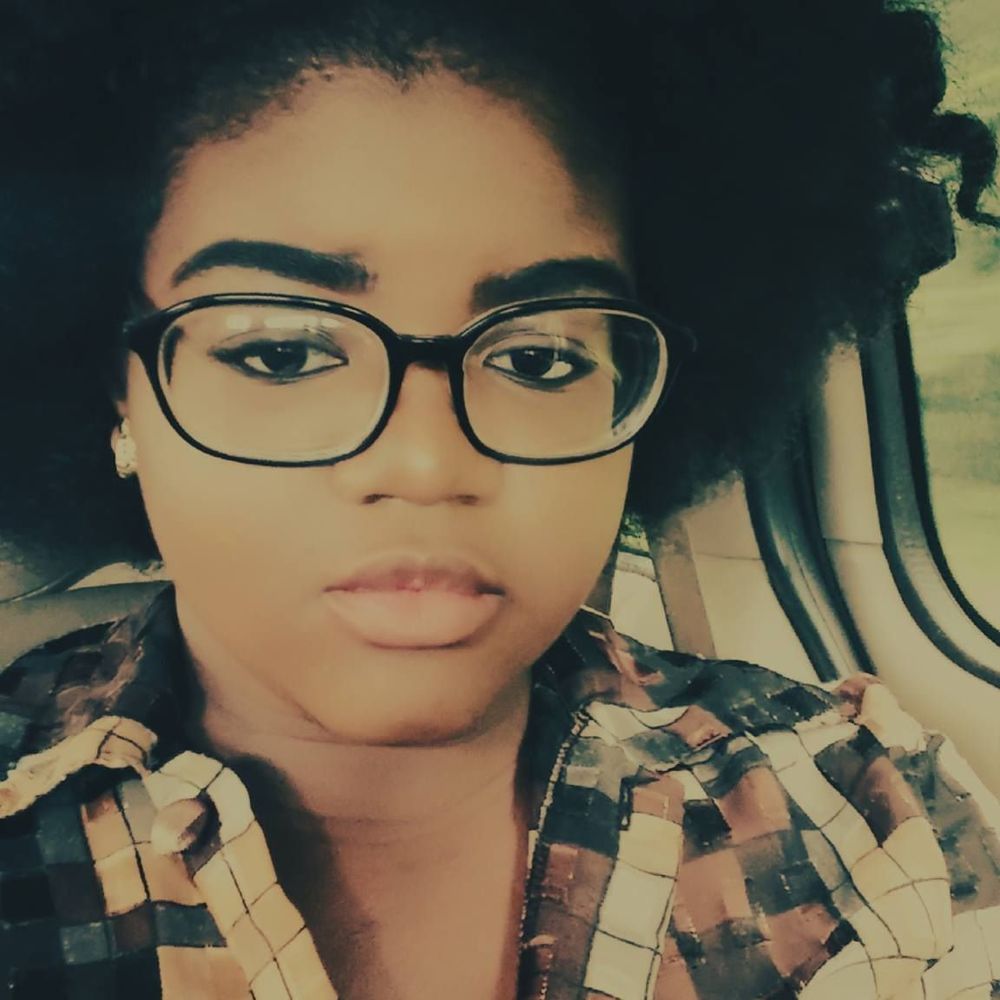 Meet your Posher, Jamesha