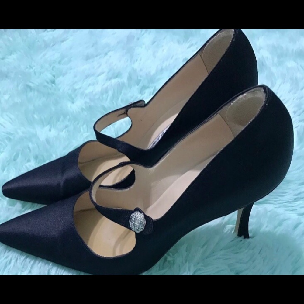 Silk black Manolo’s
