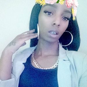 Meet your Posher, Veraa