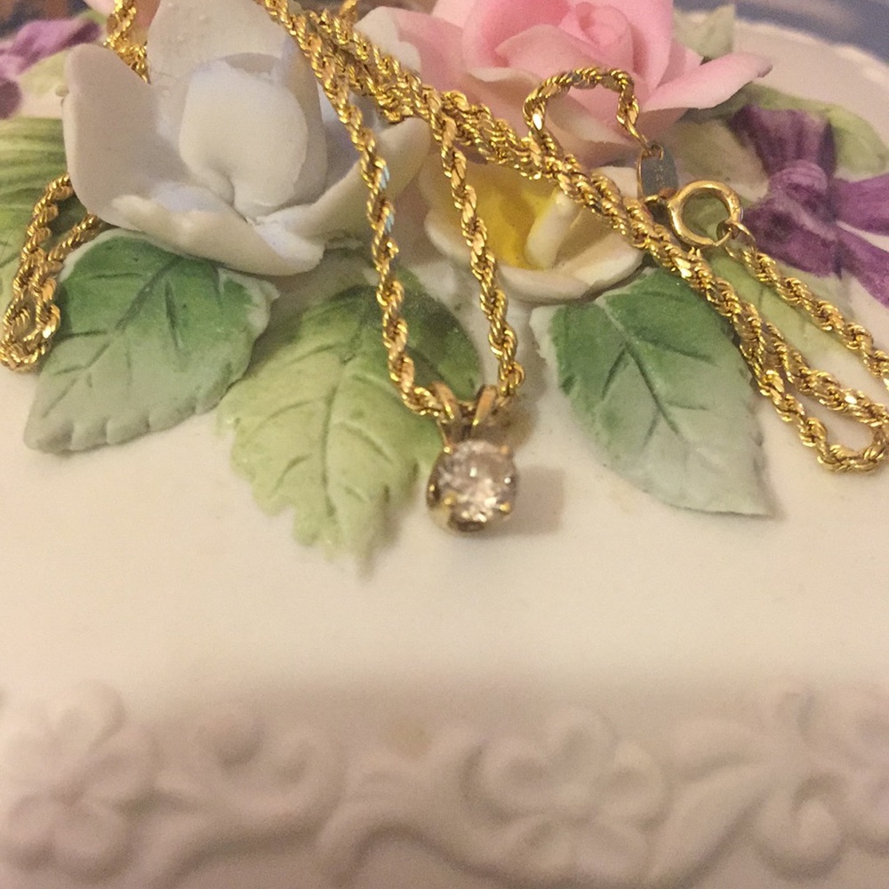 14K Gold 1/4 Carat Diamond Necklace