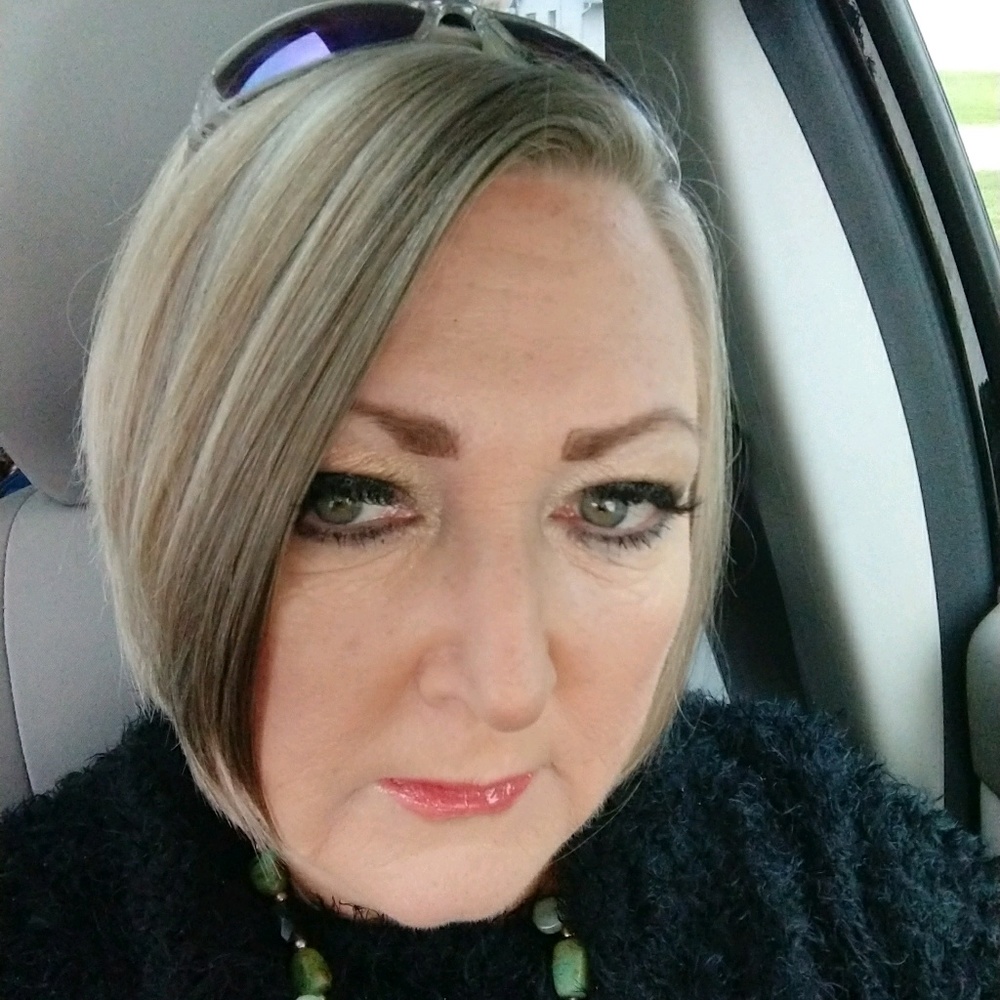 Meet your Posher, Boo