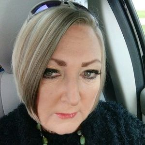 Meet your Posher, Boo