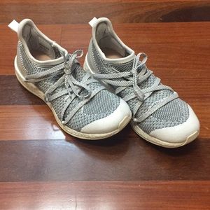 Stella McCartney adidas 9