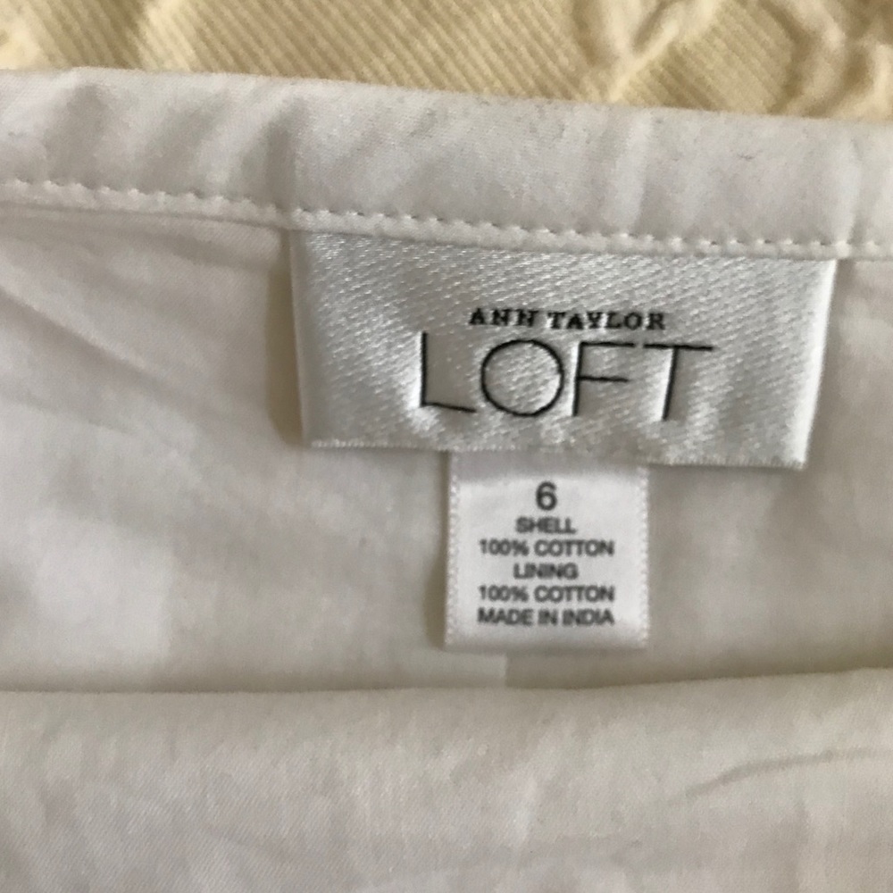 Ann Taylor Loft White embroidered skirt - Picture 3 of 3