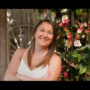 Meet your Posher, Jessica