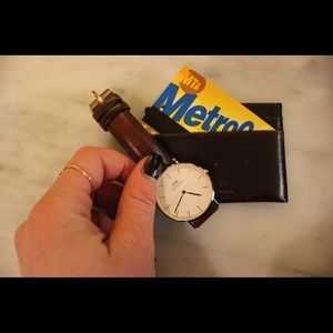 Daniel Wellington Accessories - Daniel Wellington Watch Dark Brown Leather Band Daniel Wellington Accessories - Daniel Wellington Watch Dark Brown Leather Band