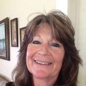 Meet your Posher, Debra