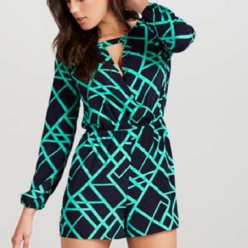 Graphic romper NWT L