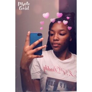 Meet your Posher, Brianna