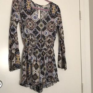 Altar’d State Romper Size XS (Fits Size Small)