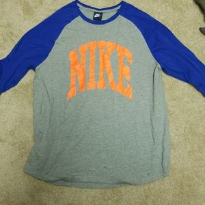 Men's Nike shirt