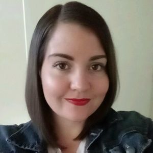 Meet your Posher, Molly