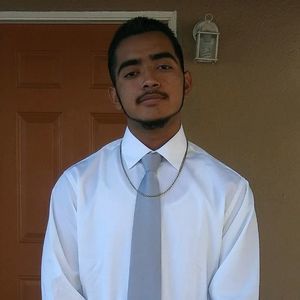 Meet your Posher, Luis