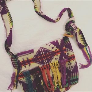 Hand-made // cross body // Guatemalan-print bag